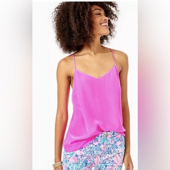 COPY - Lilly Pulitzer Dusk Silk Top Raz
Berry Size XS - Picture 1 of 5